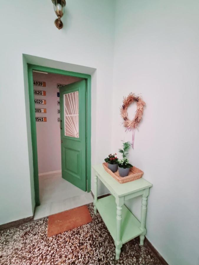 City Break Metro Ambelokipi Атина Екстериор снимка